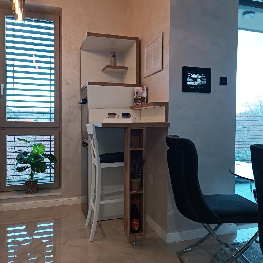 Rb Apartment 3 Lux Smart House Суботиця Екстер'єр фото